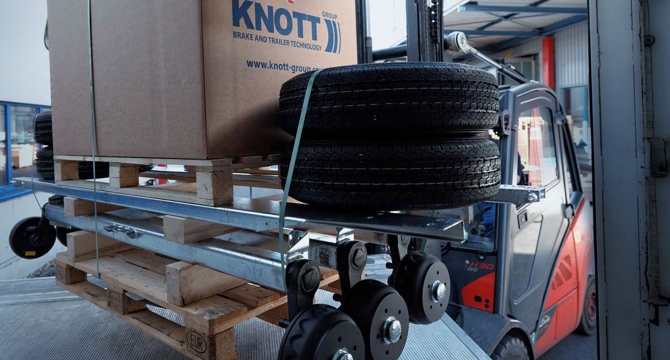 Câble en acier avec crochet de charge - Knott GmbH